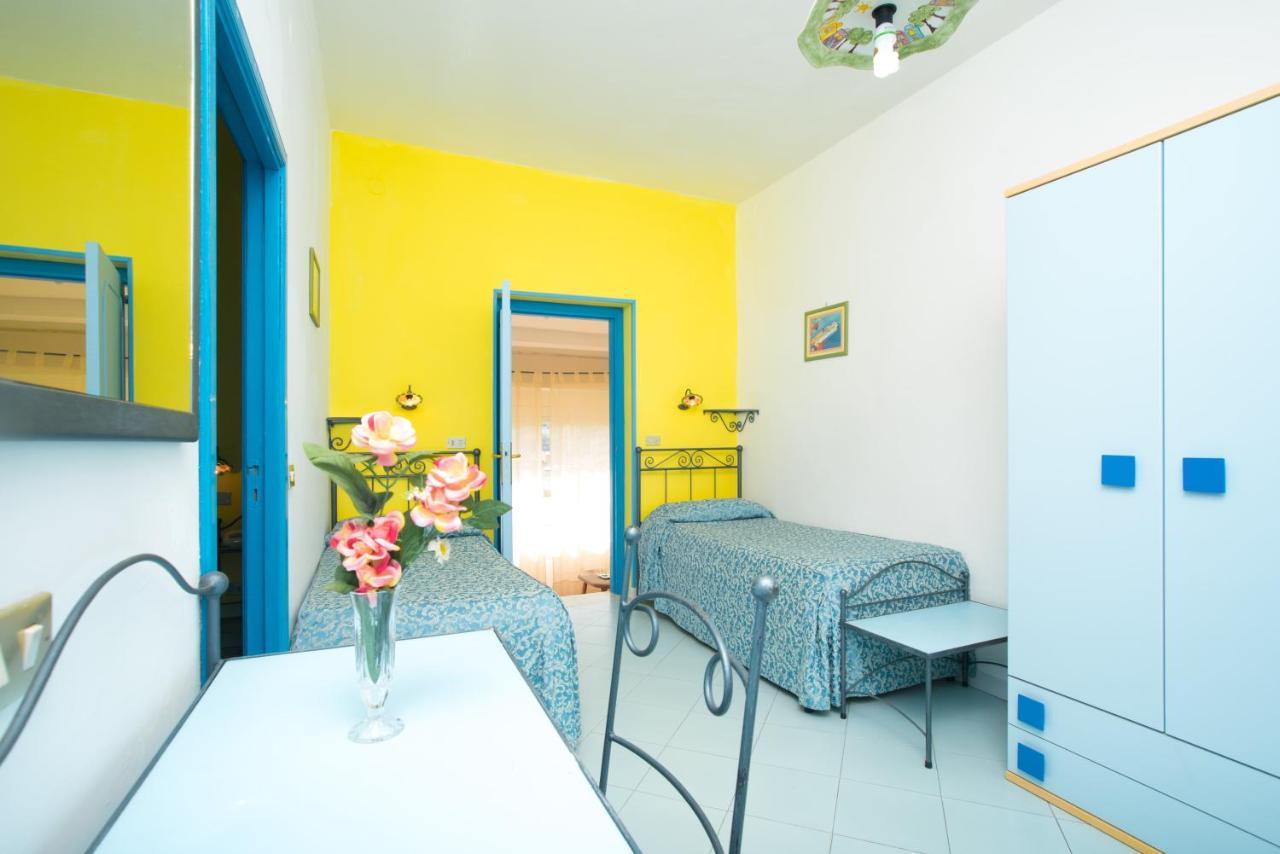 Hotel Celeste Procida Ngoại thất bức ảnh