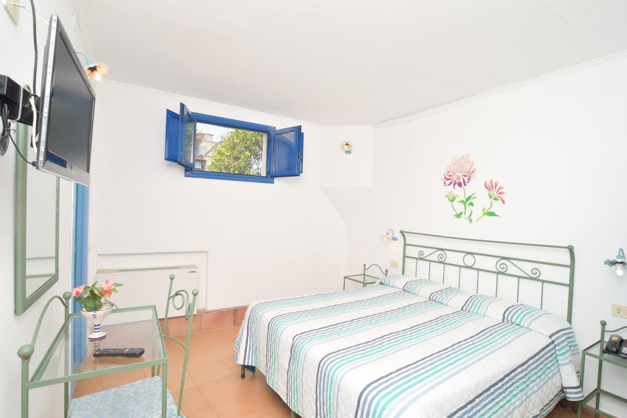 Hotel Celeste Procida Ngoại thất bức ảnh