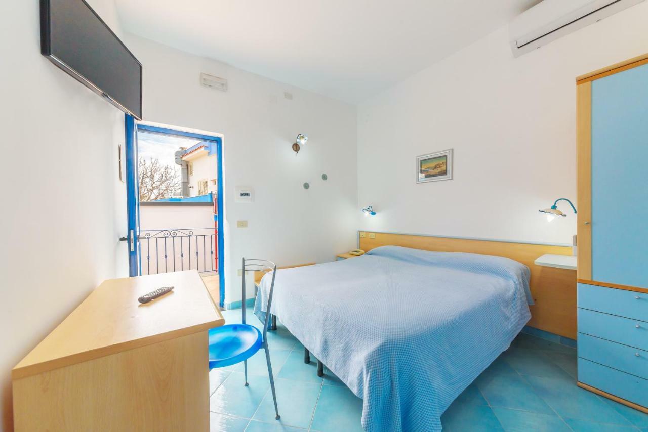 Hotel Celeste Procida Ngoại thất bức ảnh
