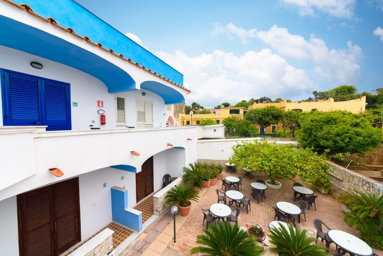 Hotel Celeste Procida Ngoại thất bức ảnh