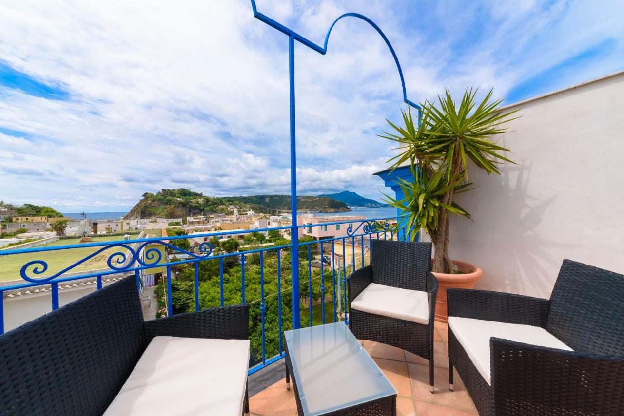 Hotel Celeste Procida Ngoại thất bức ảnh